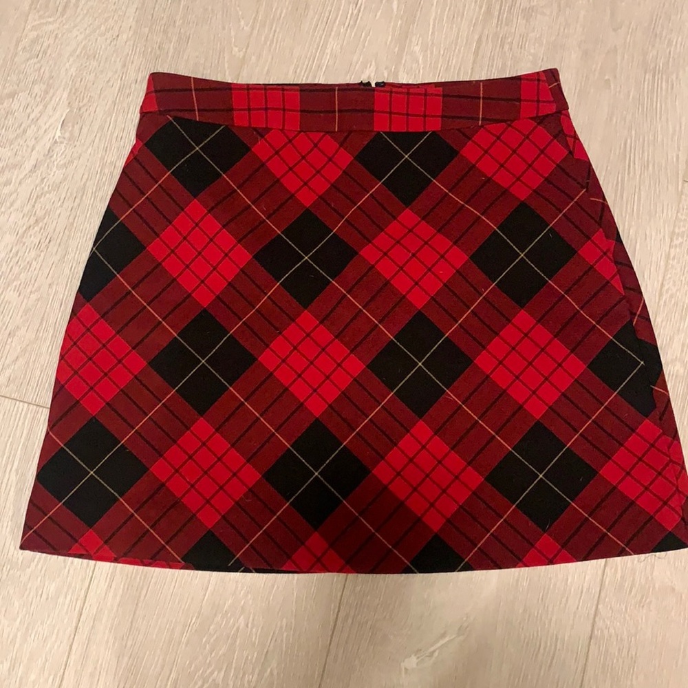Express mini skirt plaid Sz 2